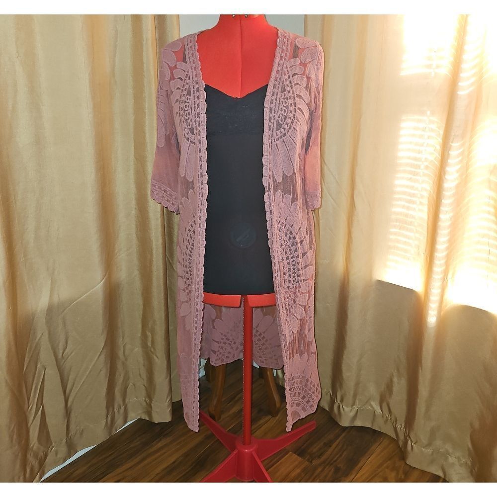 Rebellion Again Elegant Mauve Lace Cardigan